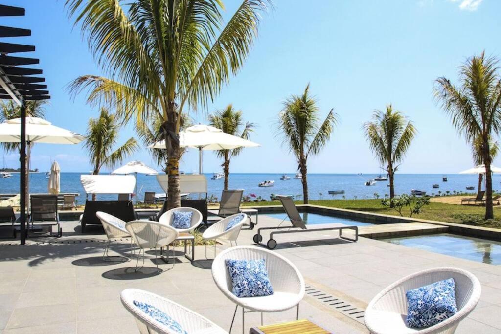 Latitude Luxury Seafront Suite Рівьєр-Нуар Екстер'єр фото